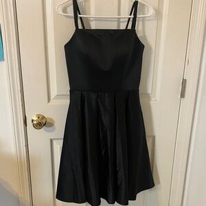 Elegant Black Sleeveless Dress